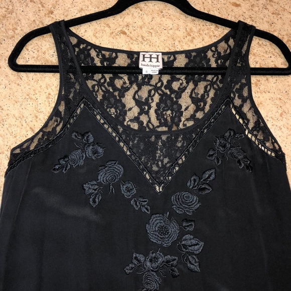 Black Dress with Lace Detailing - Picture 2 of 4